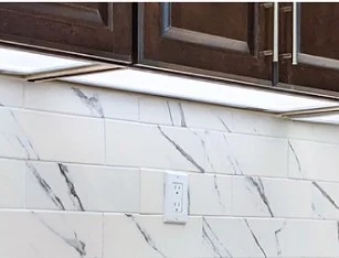 Marble look kitchen tiles, modern backsplash design
